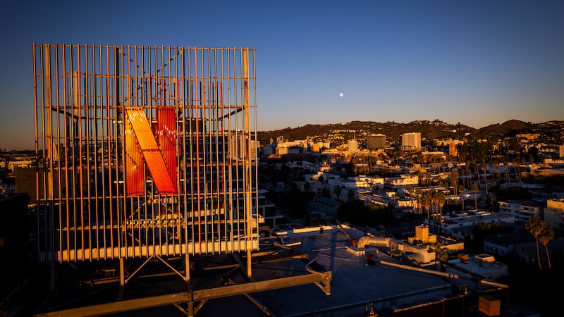 Como a Netflix superou a Paramount e a Comcast na compra da Warner por US$ 72 bilhões Como a Netflix superou a Paramount e a Comcast na compra da Warner por US$ 72 bilhões