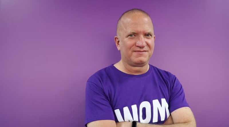 Ramiro Lafarga dejará de ser CEO de WOM Colombia. Ramiro Lafarga dejará de ser CEO de WOM Colombia.