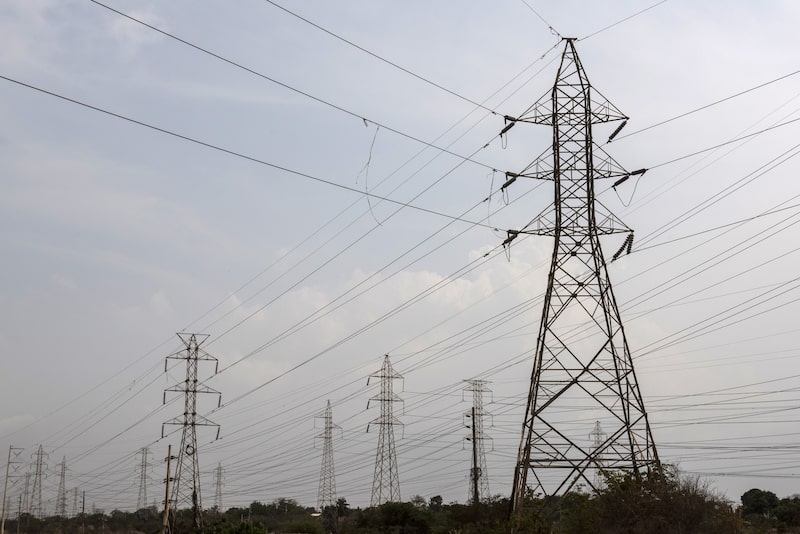 Las líneas eléctricas discurren por las torres de transmisión de la subestación eléctrica de Caujarito, en Maracaibo, estado de Zulia, Venezuela. Fuente: Bloomberg Las líneas eléctricas discurren por las torres de transmisión de la subestación eléctrica de Caujarito, en Maracaibo, estado de Zulia, Venezuela. Fuente: Bloomberg