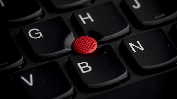 Lenovo advierte que la crisis de chips de memoria durará todo el año Lenovo advierte que la crisis de chips de memoria durará todo el año