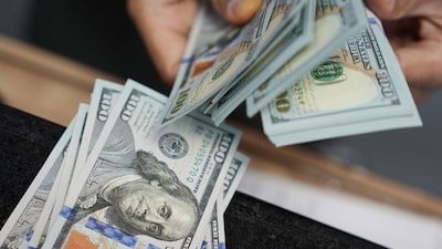 Ibovespa recua após adiamento de negociações entre EUA e Irã; dólar cai a R$ 5,14 Ibovespa recua após adiamento de negociações entre EUA e Irã; dólar cai a R$ 5,14