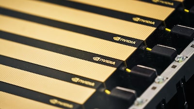 Firma de IA en EE.UU. busca adquirir chips de Nvidia para proyecto en Japón de cliente chino Firma de IA en EE.UU. busca adquirir chips de Nvidia para proyecto en Japón de cliente chino