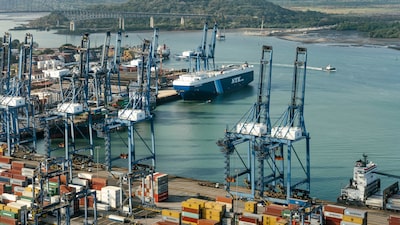 CK Hutchison reclama US$1.500 millones a Panamá por la pérdida de sus puertos del Canal CK Hutchison reclama US$1.500 millones a Panamá por la pérdida de sus puertos del Canal