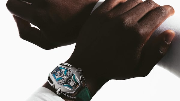 Así es el reloj de titanio de US$351.000 que también puede convertirse en un robot Así es el reloj de titanio de US$351.000 que también puede convertirse en un robot