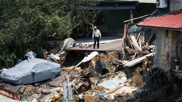 El peor terremoto de Taiwán en 25 años deja nueve muertos y cientos de heridos El peor terremoto de Taiwán en 25 años deja nueve muertos y cientos de heridos