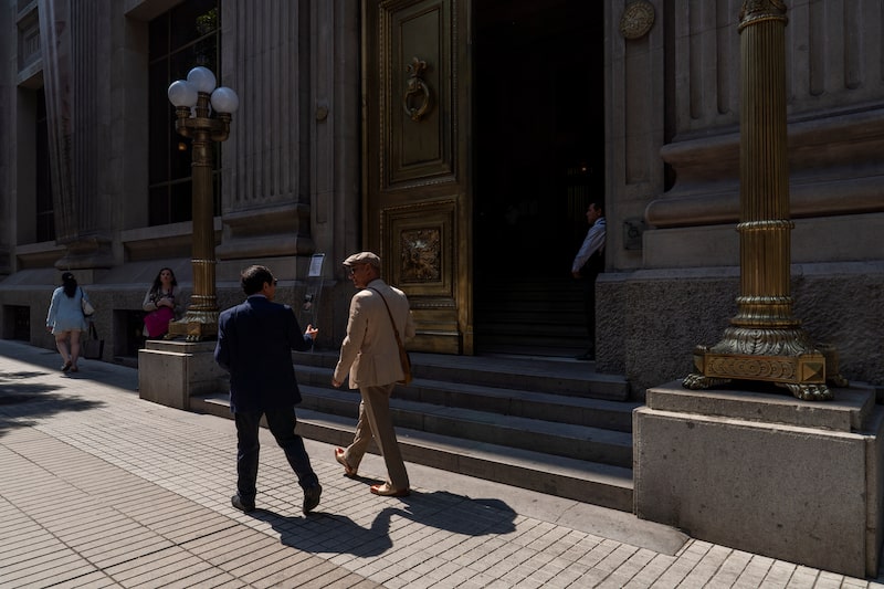 Chile's Central Bank Cuts Key Rate To 4.5% Chile's Central Bank Cuts Key Rate To 4.5%