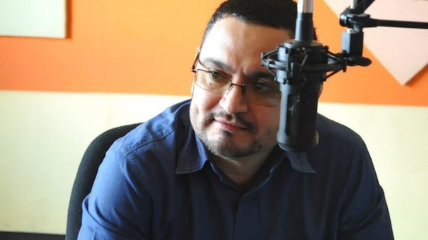 Periodista nicaragüense exiliado sigue detenido por ICE ante pedidos para evitar su deportación Periodista nicaragüense exiliado sigue detenido por ICE ante pedidos para evitar su deportación