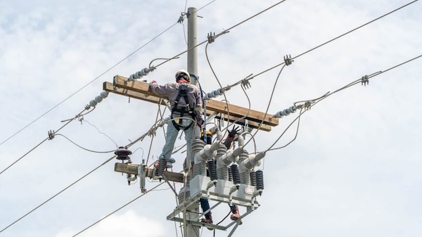 Honduras compra energía a Nicaragua y Panamá mientras busca reformar su sistema eléctrico Honduras compra energía a Nicaragua y Panamá mientras busca reformar su sistema eléctrico