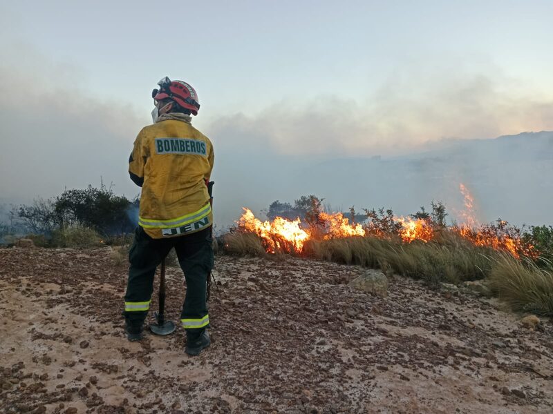 Fuente: Bomberos Voluntarios de Bogotá (Twitter) Fuente: Bomberos Voluntarios de Bogotá (Twitter)