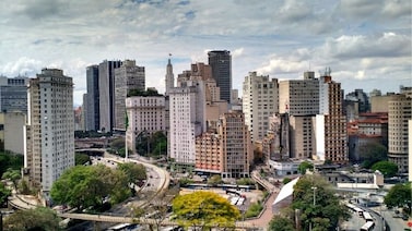 UBS vê ações do Brasil entre as ‘mais baratas’ dos emergentes e recomenda compra UBS vê ações do Brasil entre as ‘mais baratas’ dos emergentes e recomenda compra