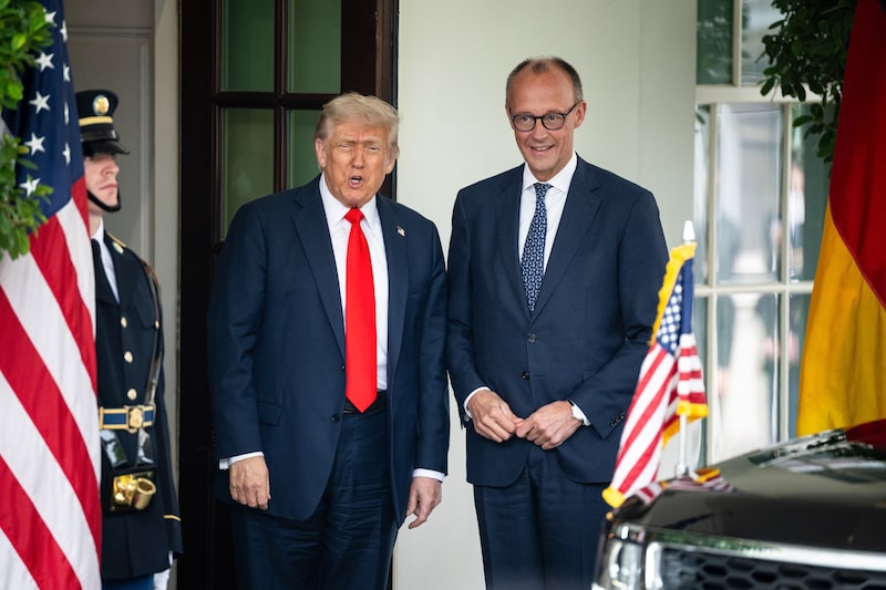 Trump y Merz en la Casa Blanca en junio. Fotógrafo: Graeme Sloan/Bloomberg. Trump y Merz en la Casa Blanca en junio. Fotógrafo: Graeme Sloan/Bloomberg.