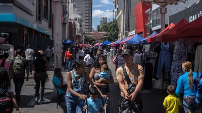 Inflação de 600% e queda da produção de petróleo marcam Venezuela pós-ataque de Trump Inflação de 600% e queda da produção de petróleo marcam Venezuela pós-ataque de Trump