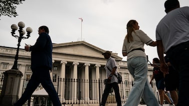 Rendimientos de bonos del Tesoro rozan máximos de 2007 y dividen a Wall Street Rendimientos de bonos del Tesoro rozan máximos de 2007 y dividen a Wall Street