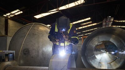 Mercado asiático sinaliza abertura com perdas após nova ofensiva de Trump sobre metais Mercado asiático sinaliza abertura com perdas após nova ofensiva de Trump sobre metais