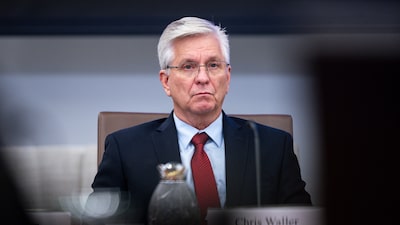 Waller, de la Fed, dice que la decisión de tasas en marzo depende del mercado laboral Waller, de la Fed, dice que la decisión de tasas en marzo depende del mercado laboral