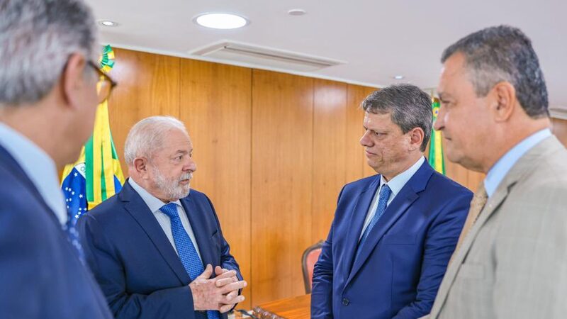 Brasília em off: o mediador do diálogo entre Lula e Bolsonaro Brasília em off: o mediador do diálogo entre Lula e Bolsonaro