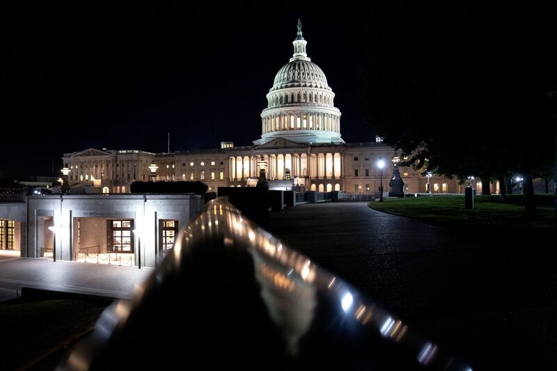 El Capitolio de los Estados Unidos. El Capitolio de los Estados Unidos.