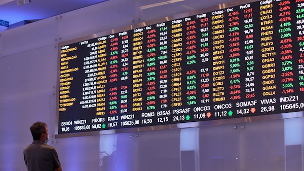 Ibovespa cai após Trump reduzir expectativa de cessar-fogo; dólar sobe a R$ 5,16 Ibovespa cai após Trump reduzir expectativa de cessar-fogo; dólar sobe a R$ 5,16