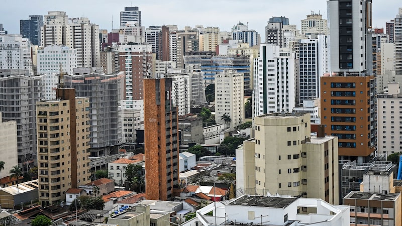 Mercado de crédito privado testa limites com liquidez sob pressão e ajuste de risco Mercado de crédito privado testa limites com liquidez sob pressão e ajuste de risco