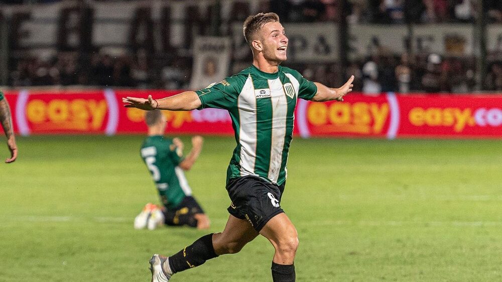 Al tratarse de un caso de exportación, Banfield deberá liquidar los USDC que cobró en el Mercado Único y Libre de Cambios (MULC), es decir, al dólar oficial. Al tratarse de un caso de exportación, Banfield deberá liquidar los USDC que cobró en el Mercado Único y Libre de Cambios (MULC), es decir, al dólar oficial.