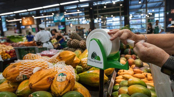 Así es como los fármacos GLP-1 están transformando los pasillos de los supermercados en Brasil Así es como los fármacos GLP-1 están transformando los pasillos de los supermercados en Brasil
