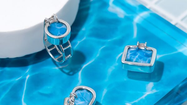 Diseñadora plasma cultura dominicana en joyas: atrae atención de la piratería Diseñadora plasma cultura dominicana en joyas: atrae atención de la piratería