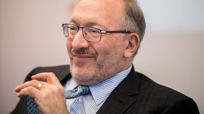 Seth Klarman e Man Group, maior hedge fund listado, apostam em ‘barganhas’ no Brasil Seth Klarman e Man Group, maior hedge fund listado, apostam em ‘barganhas’ no Brasil