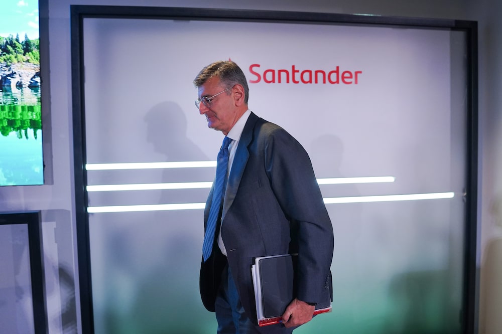Jose Antonio Garcia Cantera, chief financial officer of Banco Santander SA, departs an earnings news conference in Boadilla del Monte, Spain, on Wednesday, Oct. 25, 2023. Santander’s earnings beat estimates as higher interest rates in Europe and Mexico continued to boost revenue and offset a rise in loan loss charges. Photographer: Manaure Quintero/Bloomberg Jose Antonio Garcia Cantera, chief financial officer of Banco Santander SA, departs an earnings news conference in Boadilla del Monte, Spain, on Wednesday, Oct. 25, 2023. Santander’s earnings beat estimates as higher interest rates in Europe and Mexico continued to boost revenue and offset a rise in loan loss charges. Photographer: Manaure Quintero/Bloomberg