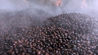 El café cae por alta oferta de Vietnam y debilidad de la divisa brasileña El café cae por alta oferta de Vietnam y debilidad de la divisa brasileña