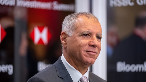 Conflito no Oriente Médio começa a afetar confiança de clientes, diz CEO do HSBC Conflito no Oriente Médio começa a afetar confiança de clientes, diz CEO do HSBC