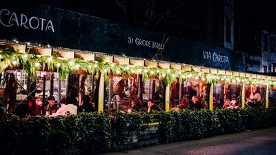 Nova York avalia o que fazer com parklets e mesas de restaurantes na calçada Nova York avalia o que fazer com parklets e mesas de restaurantes na calçada