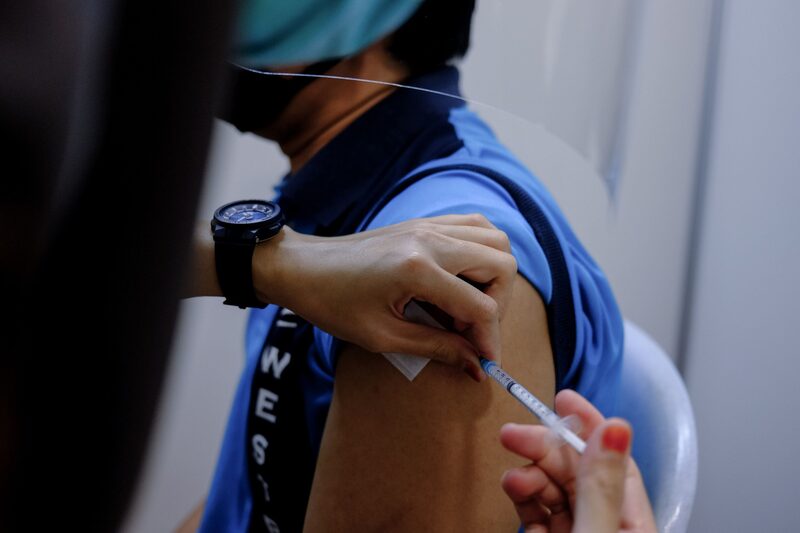País testa novas vacinas País testa novas vacinas