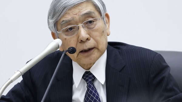 Traders se enfrentan a política del Banco de Japón que se lleva por delante los activos Traders se enfrentan a política del Banco de Japón que se lleva por delante los activos