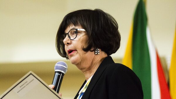 Sudáfrica pide a países ricos más fondos para el clima de cara a la COP27 Sudáfrica pide a países ricos más fondos para el clima de cara a la COP27