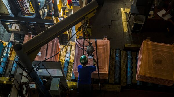 Peru Copper Production Rises but Exports Plummet 20% Peru Copper Production Rises but Exports Plummet 20%