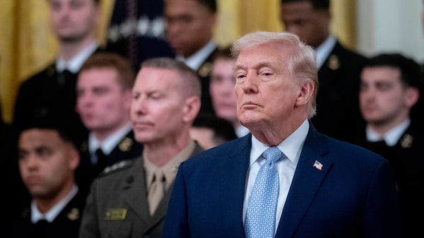 Trump dice que EE.UU. considera “reducir gradualmente” su esfuerzo militar en Irán Trump dice que EE.UU. considera “reducir gradualmente” su esfuerzo militar en Irán