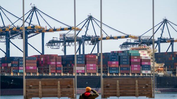 Estas empresas afectadas por los aranceles de Trump ya están subiendo sus precios Estas empresas afectadas por los aranceles de Trump ya están subiendo sus precios