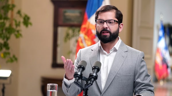 Otro dolor de cabeza para el Grupo Sura: Boric quiere acabar las AFP en Chile Otro dolor de cabeza para el Grupo Sura: Boric quiere acabar las AFP en Chile