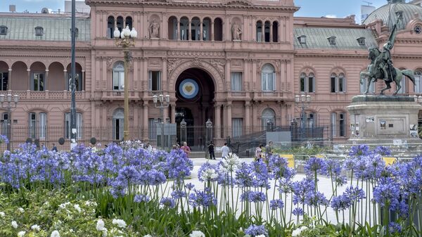 Encuestas presidenciales en Argentina: promedio de sondeos indica escenario de “tercios” Encuestas presidenciales en Argentina: promedio de sondeos indica escenario de “tercios”