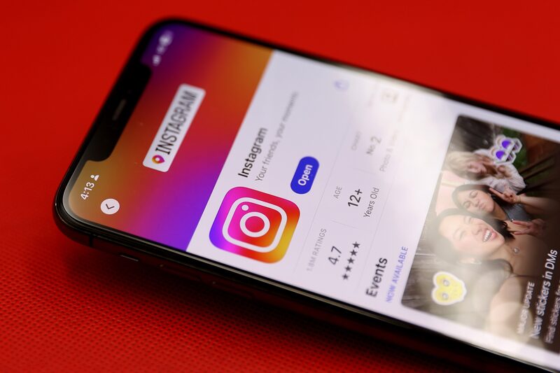 A principios de 2022, Instagram era responsable de casi el 30% del negocio global de Meta. A principios de 2022, Instagram era responsable de casi el 30% del negocio global de Meta.