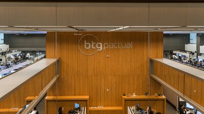 BTG Pactual alcança rentabilidade de 28,1% e nível de eficiência recorde BTG Pactual alcança rentabilidade de 28,1% e nível de eficiência recorde
