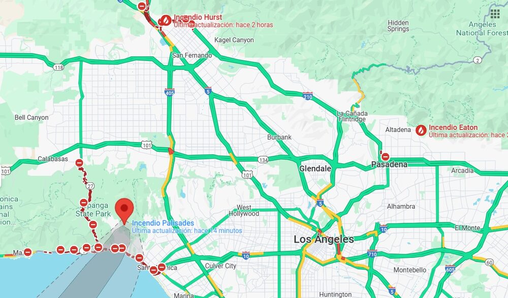 Puntos de incendios forestales en Los Ángeles este 8 de enero. Puntos de incendios forestales en Los Ángeles este 8 de enero.