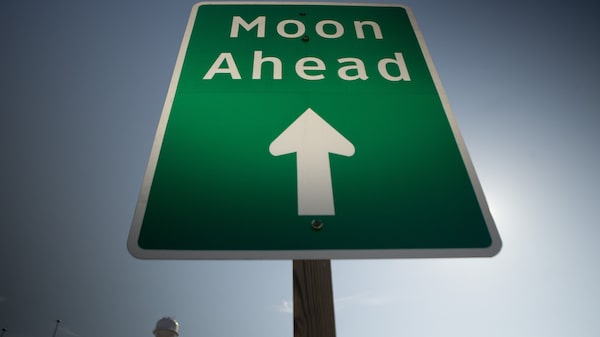 China confirma que se asociará con Rusia para explorar la Luna China confirma que se asociará con Rusia para explorar la Luna