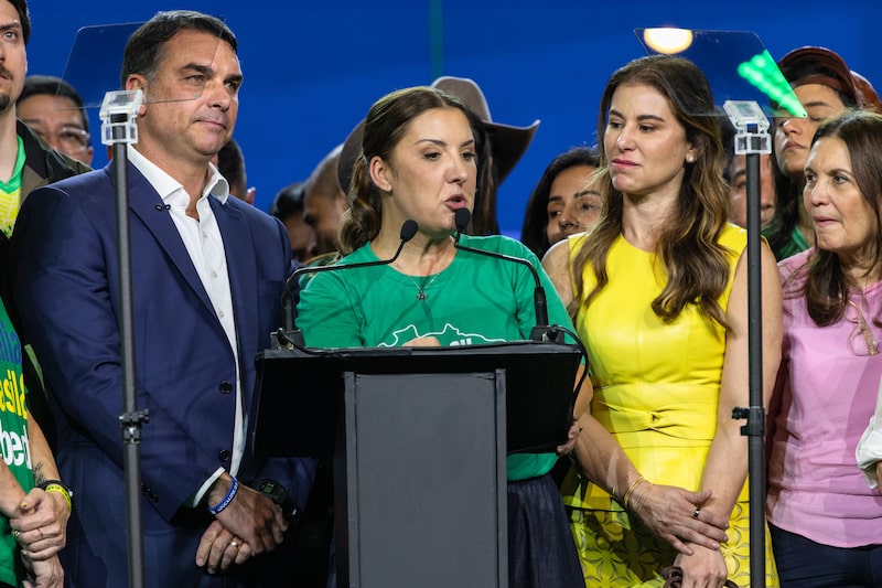 Prêmio de risco sobe com falta de plano fiscal de Lula e Flávio antes da Eleição Prêmio de risco sobe com falta de plano fiscal de Lula e Flávio antes da Eleição