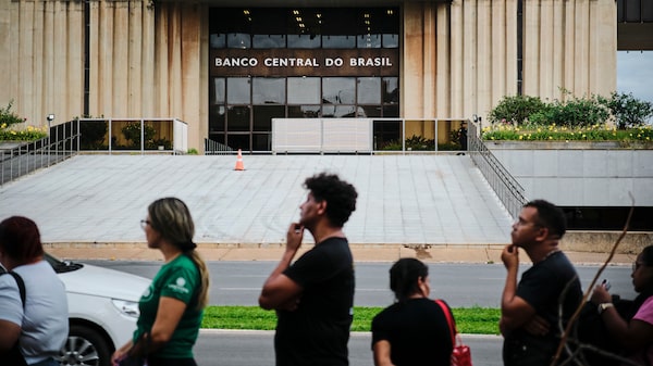 Copom: guerra no Irã ‘racha’ apostas para o primeiro corte do BC em quase dois anos Copom: guerra no Irã ‘racha’ apostas para o primeiro corte do BC em quase dois anos