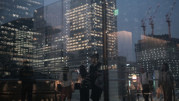 Las bolsas asiáticas prolongan su repunte de fin de año en operaciones poco intensas Las bolsas asiáticas prolongan su repunte de fin de año en operaciones poco intensas