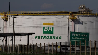 Ibovespa sobe 1% com impulso de Petrobras após alta do petróleo em meio à guerra no Irã Ibovespa sobe 1% com impulso de Petrobras após alta do petróleo em meio à guerra no Irã