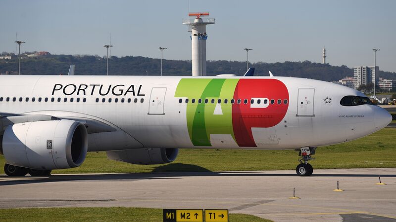 Oferta pela TAP atrai dona da British Airways, Air France-KLM e Lufthansa Oferta pela TAP atrai dona da British Airways, Air France-KLM e Lufthansa