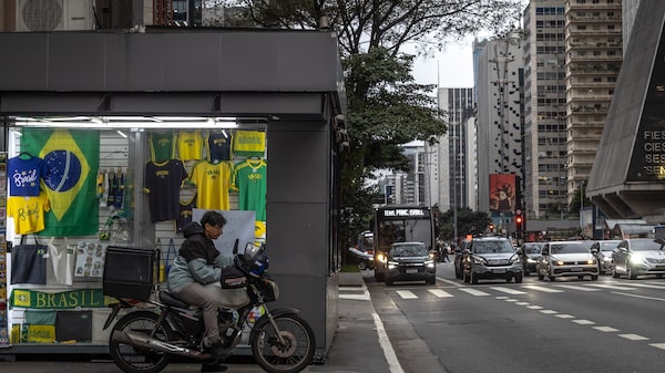 La economía de Brasil crece más de lo esperado impulsada por estímulos de Lula La economía de Brasil crece más de lo esperado impulsada por estímulos de Lula