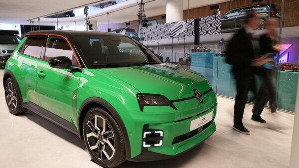 Las ventas de autos en Europa suben por tercer mes gracias a modelos eléctricos asequibles Las ventas de autos en Europa suben por tercer mes gracias a modelos eléctricos asequibles